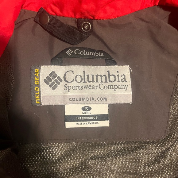 Raincoat Columbia. Great shape. - Picture 6 of 6